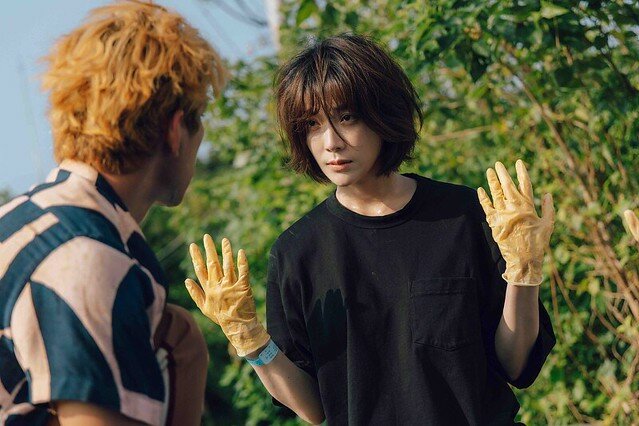 The posters & stills of Taiwan TV drama 2022公視年度喜劇《村裡來了個暴走女外科》(Mad Doctor) will be launching from May 7, 2022 onwards.