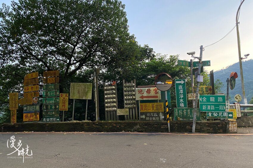 新北／新店小粗坑步道與直潭淨水廠－心曠神怡的碧綠新店溪畔散步