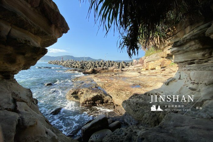 新北景點／烏來老街與烏來瀑布－原民特色山產小吃、烏來台車、溫泉街玩透透