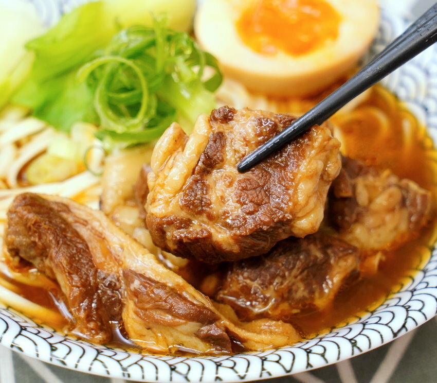 網購紅燒牛肉麵料理包5間品牌評比.混董創食、皇家傳承、晶華酒店、台北國賓、台北萬豪大PK!
