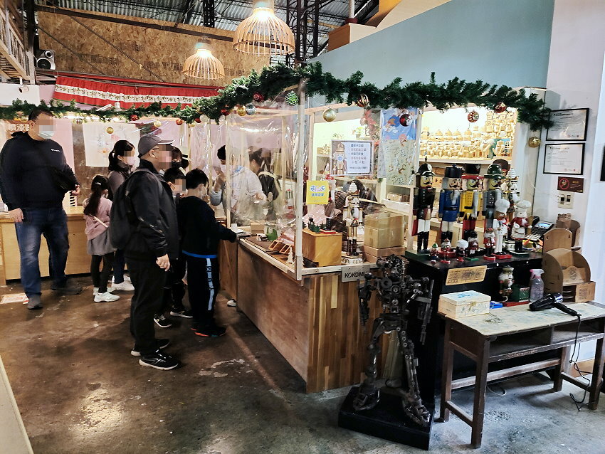 【南投親子景點】敲敲木工房．免門票、好停車，超好玩木製DIY手作體驗!