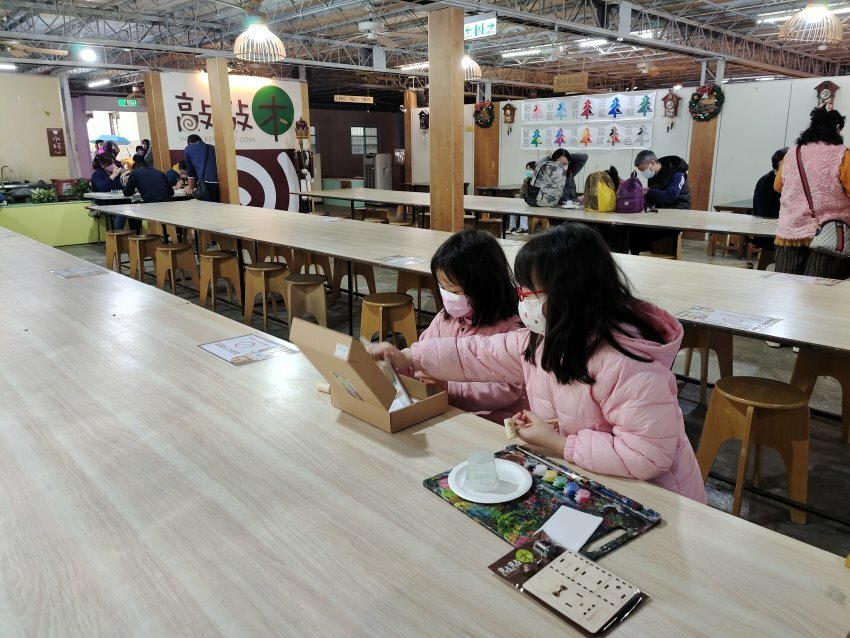 【南投親子景點】敲敲木工房．免門票、好停車，超好玩木製DIY手作體驗!