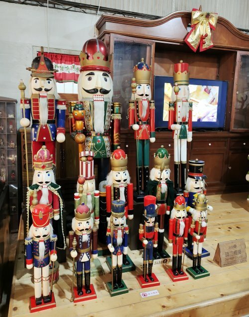 【南投親子景點】敲敲木工房．免門票、好停車，超好玩木製DIY手作體驗!