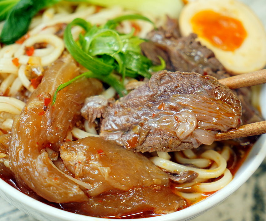 網購紅燒牛肉麵料理包5間品牌評比.混董創食、皇家傳承、晶華酒店、台北國賓、台北萬豪大PK!