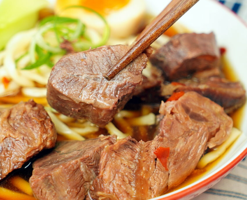 網購紅燒牛肉麵料理包5間品牌評比.混董創食、皇家傳承、晶華酒店、台北國賓、台北萬豪大PK!