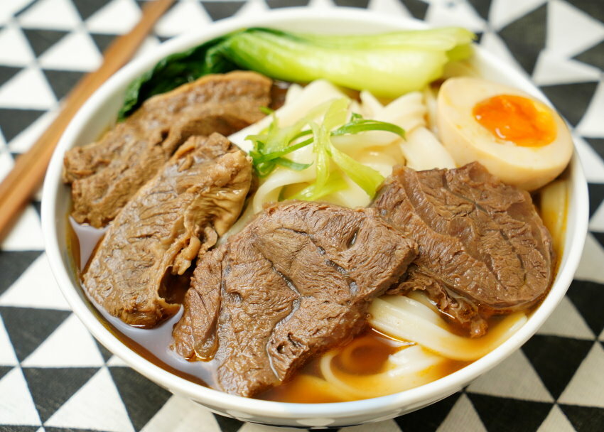 網購紅燒牛肉麵料理包5間品牌評比.混董創食、皇家傳承、晶華酒店、台北國賓、台北萬豪大PK!