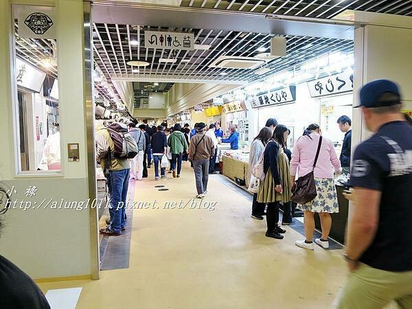 築地魚河岸 (22).JPG