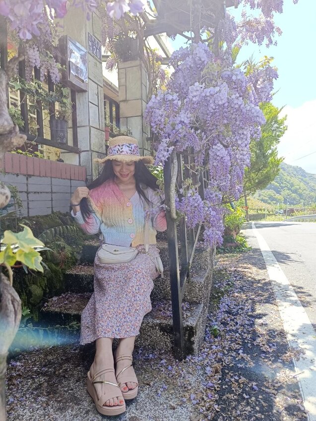 【台中.和平區】福壽山農場四月限定美景賞蘋果花+梨花+紫藤+小葉楓樹。遊客少漫步蘋果園超悠閒