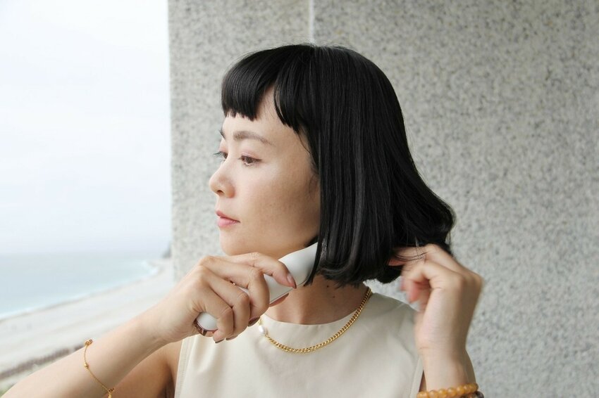 POPRORO直捲兩用無線離子夾,乾洗髮、出遊造型隨身造型師