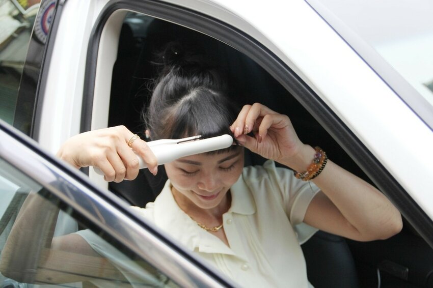 POPRORO直捲兩用無線離子夾,乾洗髮、出遊造型隨身造型師