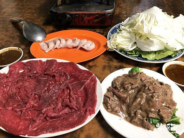 IMG_2393.jpg IMG_2393.jpg