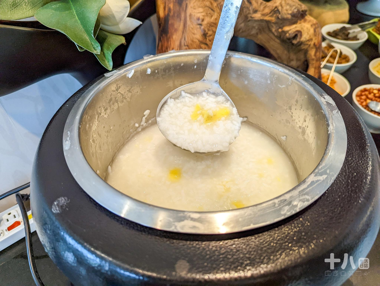 【屏東墾丁旅遊】椰林海灘文旅｜與好友一起享受海景villa，三十秒即到海灘！包棟民宿、親子民宿（2022/07/31前訂房輸入折扣碼享９５折）