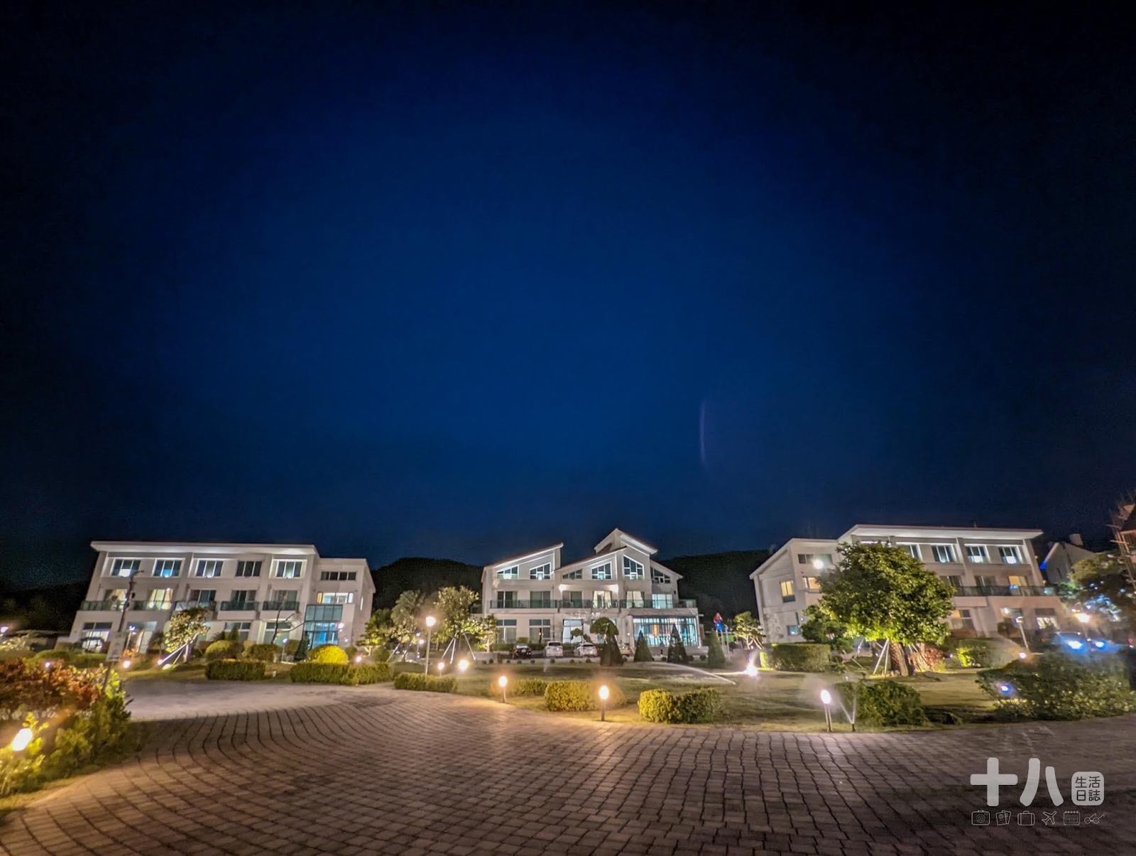 【屏東墾丁旅遊】椰林海灘文旅｜與好友一起享受海景villa，三十秒即到海灘！包棟民宿、親子民宿（2022/07/31前訂房輸入折扣碼享９５折）