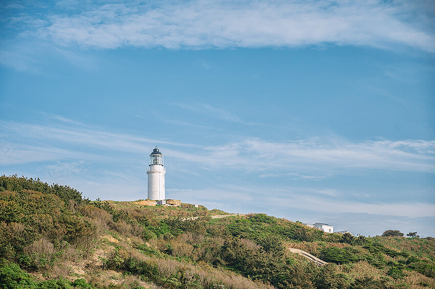 馬祖.莒光|東莒島燈塔 Dongquan Lighthouse|台灣第一座擁有百年風華的純白花崗岩國定古蹟