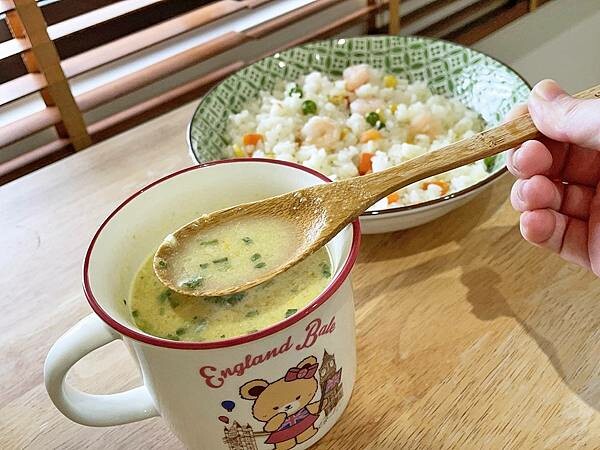 宅配美食開箱│MinVita百卡粥:營養師高敏敏親自研發-維他營養專科百卡餐,飲食控制神隊友,補充身體所需營養,又能控制熱量攝取|高飽足感、高營養價值、減重代餐吃得更健康