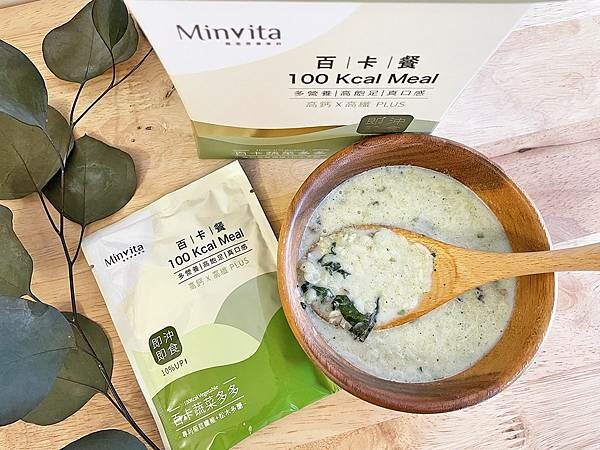 宅配美食開箱│MinVita百卡粥:營養師高敏敏親自研發-維他營養專科百卡餐,飲食控制神隊友,補充身體所需營養,又能控制熱量攝取|高飽足感、高營養價值、減重代餐吃得更健康│蔬菜多多、菇菇多多、