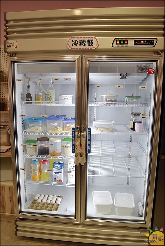 花時間。玩烘焙不必花大錢!親子一起做蛋糕好好玩.獨家天使雪卷一定要預約-商妮吃喝遊樂