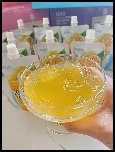 iOiO食在愛我 超口感蒟蒻 蒟蒻飲 蒟蒻推薦 飲料推薦 飲料開箱 能量飲 果凍推薦 開箱 維生素C 膳食纖維 拌手禮 年節禮盒推薦  十全果醋