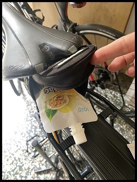 iOiO食在愛我 超口感蒟蒻 蒟蒻飲 蒟蒻推薦 飲料推薦 飲料開箱 能量飲 果凍推薦 開箱 維生素C 膳食纖維 拌手禮 年節禮盒推薦  十全果醋