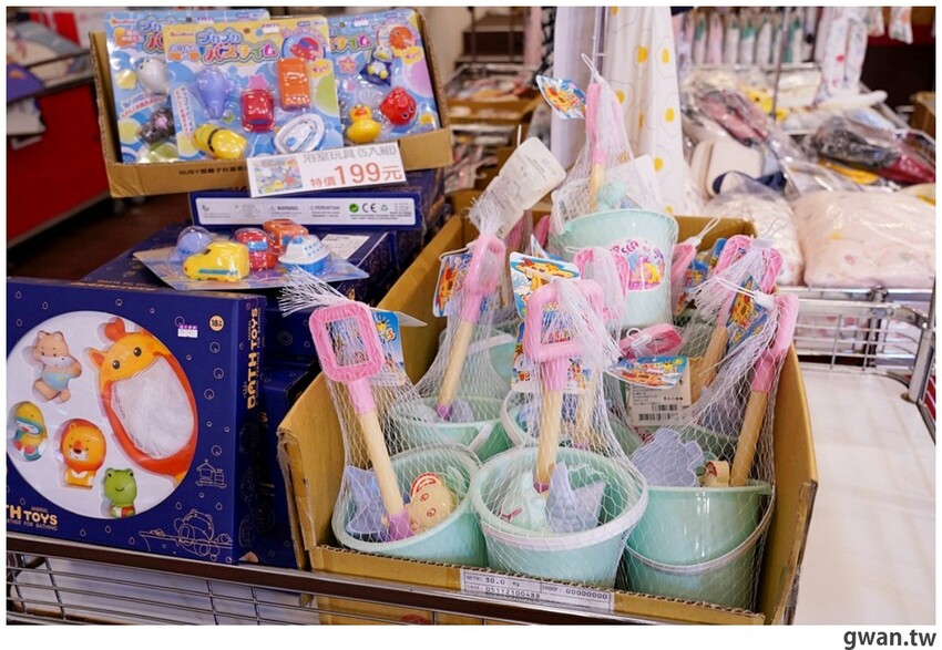 海線媽媽必逛的童書婦嬰用品聯合特賣，晴天寶寶、小豬爸爸都在大甲宴會館！