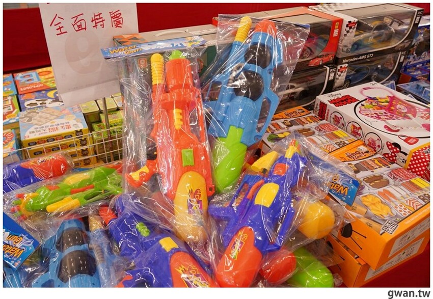 海線媽媽必逛的童書婦嬰用品聯合特賣，晴天寶寶、小豬爸爸都在大甲宴會館！