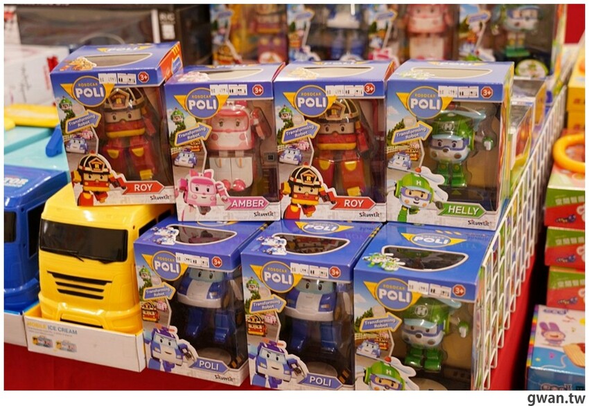 海線媽媽必逛的童書婦嬰用品聯合特賣，晴天寶寶、小豬爸爸都在大甲宴會館！