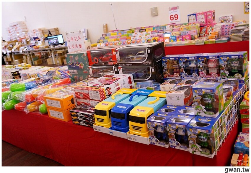 海線媽媽必逛的童書婦嬰用品聯合特賣，晴天寶寶、小豬爸爸都在大甲宴會館！