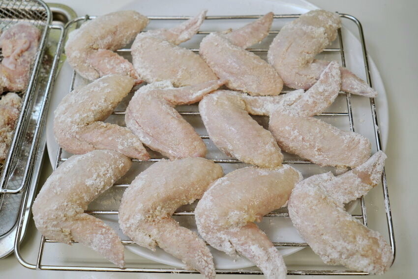 【食譜】韓式炸雞做法．氣炸鍋版快速又方便，在家也能優雅吃炸雞!