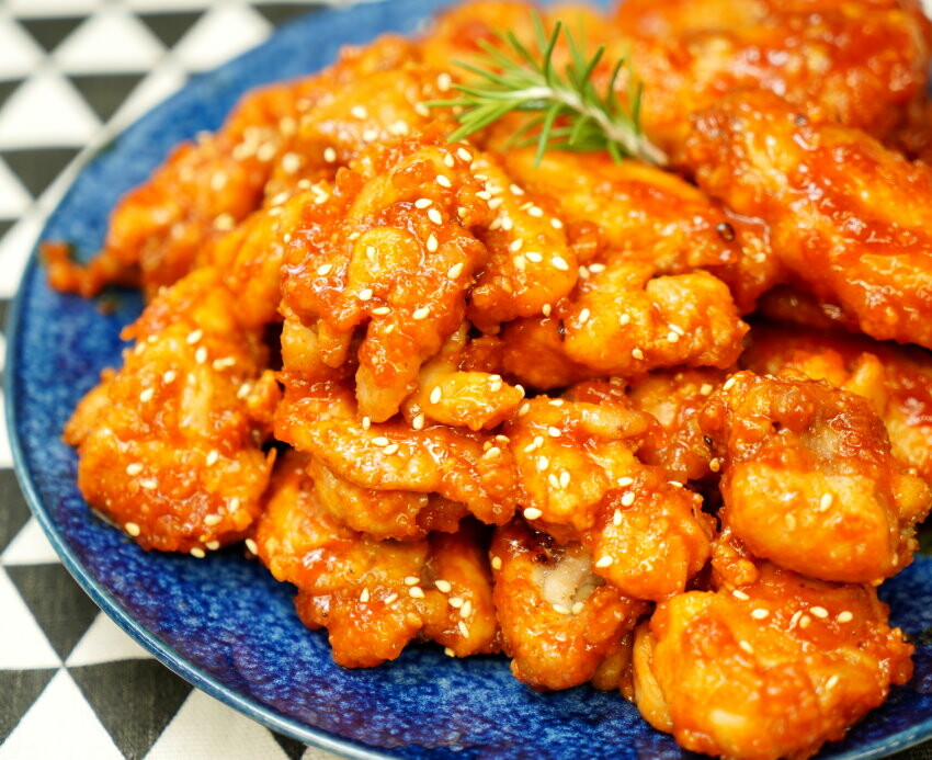 【食譜】韓式炸雞做法．氣炸鍋版快速又方便，在家也能優雅吃炸雞!