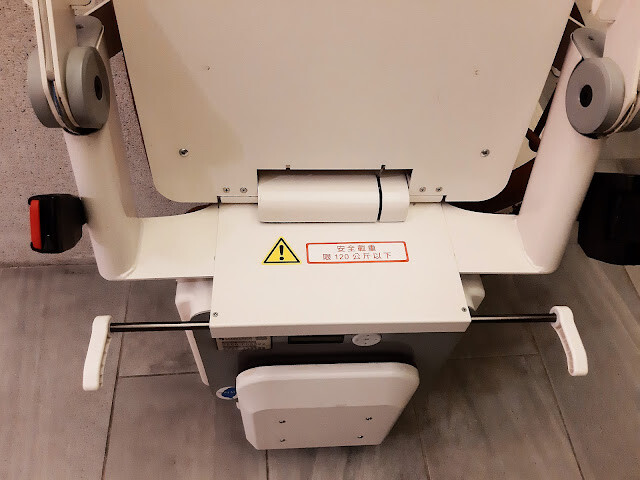 升降椅推薦─羅布森樓梯升降椅，最值得信賴的樓梯升降椅品牌，讓長輩不再對樓梯望之卻步