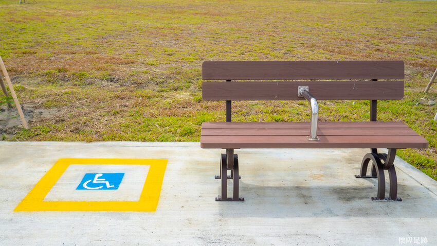 台南特色公園|健康綠洲公園,大船主題超高溜滑梯、雙軌滑索、迷宮、競賽跑道、攀岩,適合野放孩子的台南好玩公園!公61