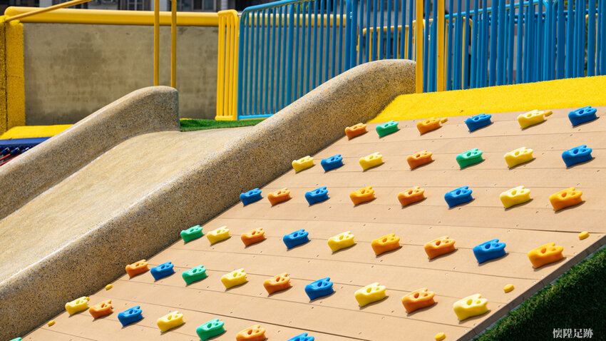 台南特色公園|健康綠洲公園,大船主題超高溜滑梯、雙軌滑索、迷宮、競賽跑道、攀岩,適合野放孩子的台南好玩公園!公61