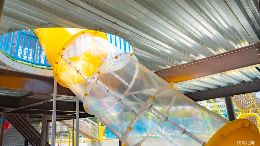 台南特色公園|健康綠洲公園,大船主題超高溜滑梯、雙軌滑索、迷宮、競賽跑道、攀岩,適合野放孩子的台南好玩公園!公61