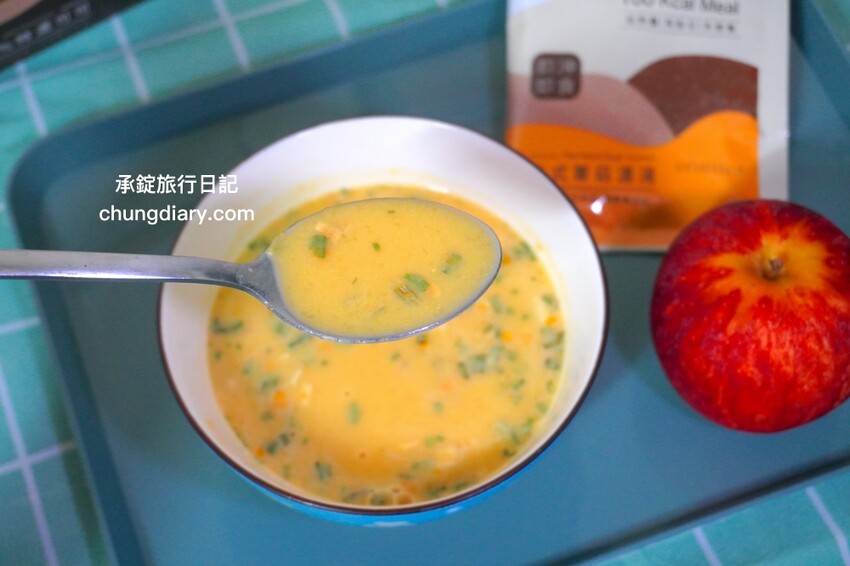 高敏敏營養師親研【百卡餐X百卡粥】MinVita維他營養專科，一包不到100大卡！百卡菇菇多多、百卡蔬菜多多、法式蕈菇濃湯、70%特濃可可。 - 承錠旅行日記