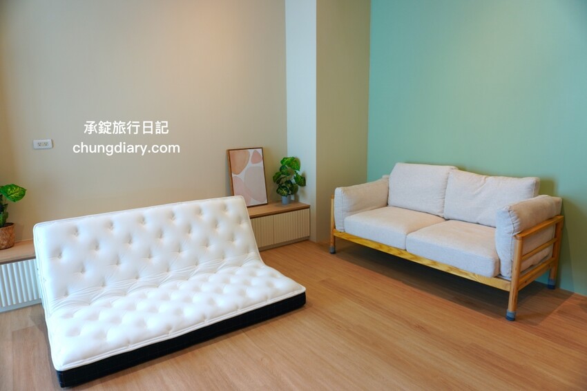 台中床墊推薦【LoveFu台中體驗店】台中南屯costco附近，打造處處好眠的避風港！100%MIT台灣製造：高彈力泡棉床墊、無光薄墊、無光厚墊、獨立筒床墊。 - 承錠旅行日記