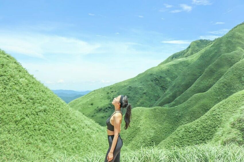 林美石磐步道 | 附近景點聖母山莊抹茶山 | 宜蘭景點抹茶山,就位於宜蘭五峰旗瀑布風景區的聖母山莊步道,因為山頭顏色就像是抹茶冰淇淋一樣