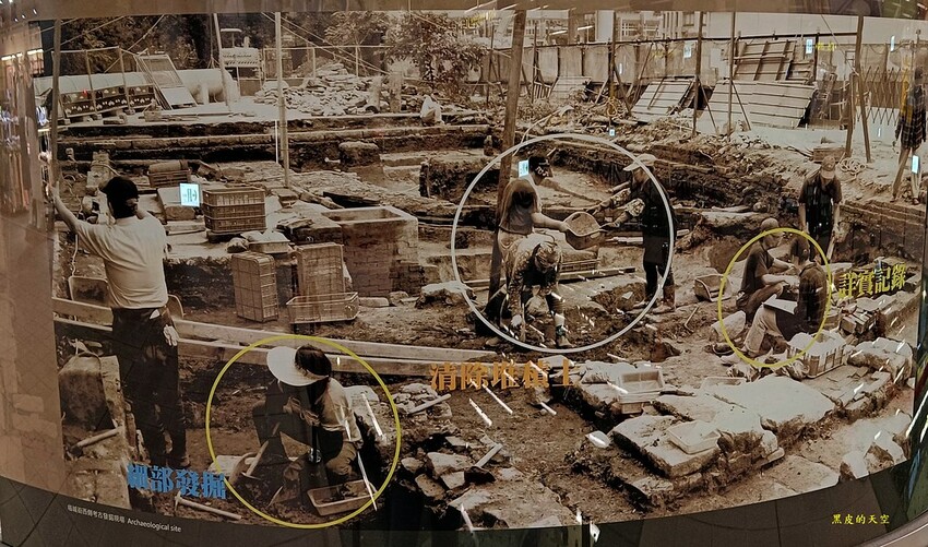 2022 0521捷運北門站歷史牆面與復刻考古坑009