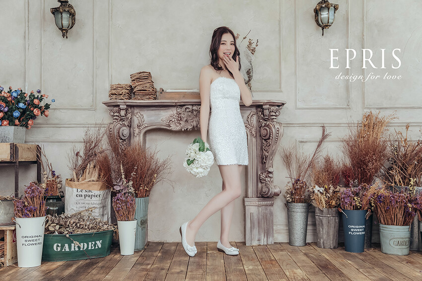 台中婚鞋 手工婚鞋 手工皮鞋 高跟鞋 休閒鞋 平底鞋 涼鞋 涼拖鞋 蜜月鞋 男士鞋 華納婚紗 台中華納婚紗