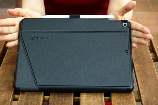 好用ipad保護套推薦-Tomtoc多角度折疊平板保護 (8).jpg