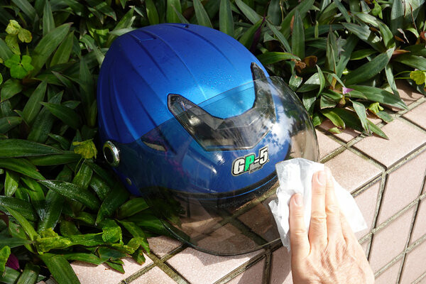 安全帽清潔保養DIY-SOFT99安全帽護目鏡鍍膜劑、新布面乾洗劑 (21).jpg