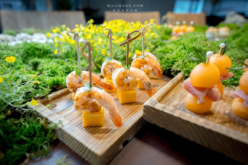 外燴料理推薦|拾趣外燴餐飲~客製化外燴宴席料理豪華饗宴高貴不貴,新型態的聚餐選擇、專業歐式外燴、戶外