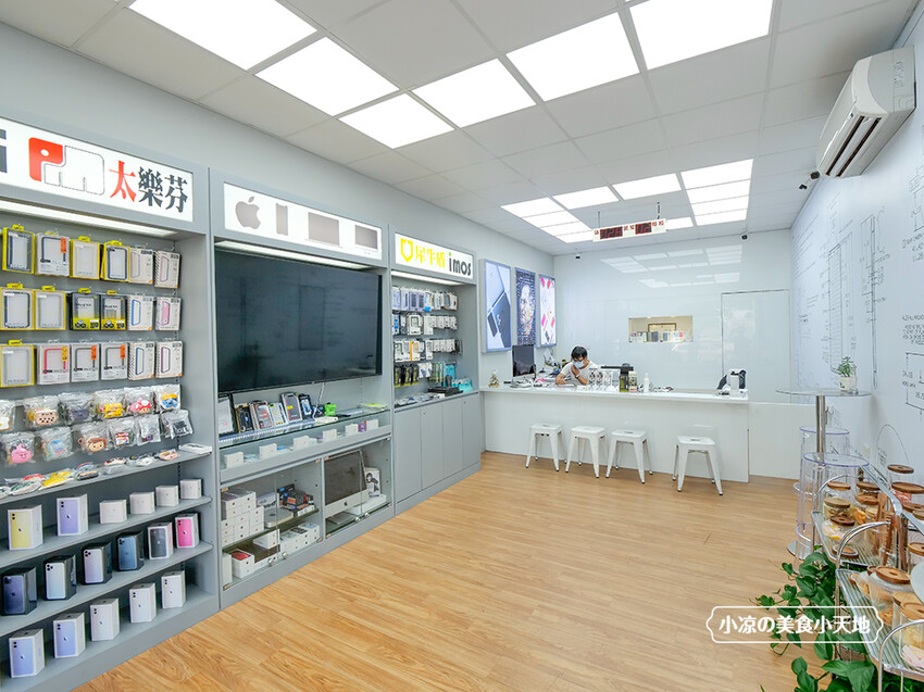 台中iPhone快速維修推薦 | APicu蘋果數位深切治療部，檢查維修透明公開化，Apple系列免費檢測，還附免費零食，邊吃邊等不無聊。