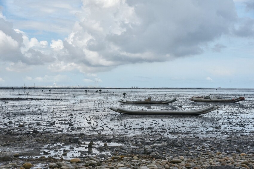 彰化芳苑鄉|海天一色夕照絕美秘境 芳苑濕地紅樹林 海空步道 海牛採蚵文化 彰化必遊景點推薦|西莉亞玩樂人生 0001-13.jpeg