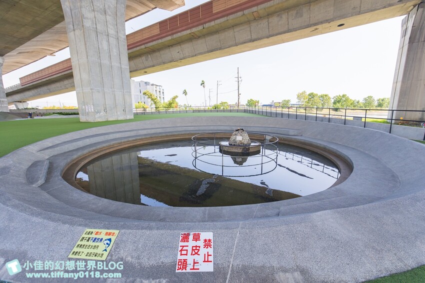 冬山河休閒農業區兩天一夜這樣玩/餵鴨做鹹蛋DIY、坐鴨母船遊河、水火同源超大溜滑梯、52甲私房秘境