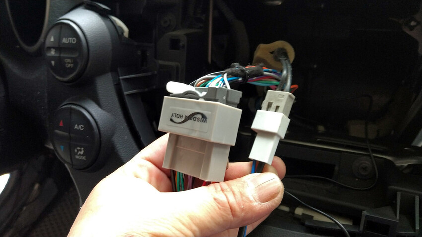 14專用插頭對插.jpg 14專用插頭對插.jpg