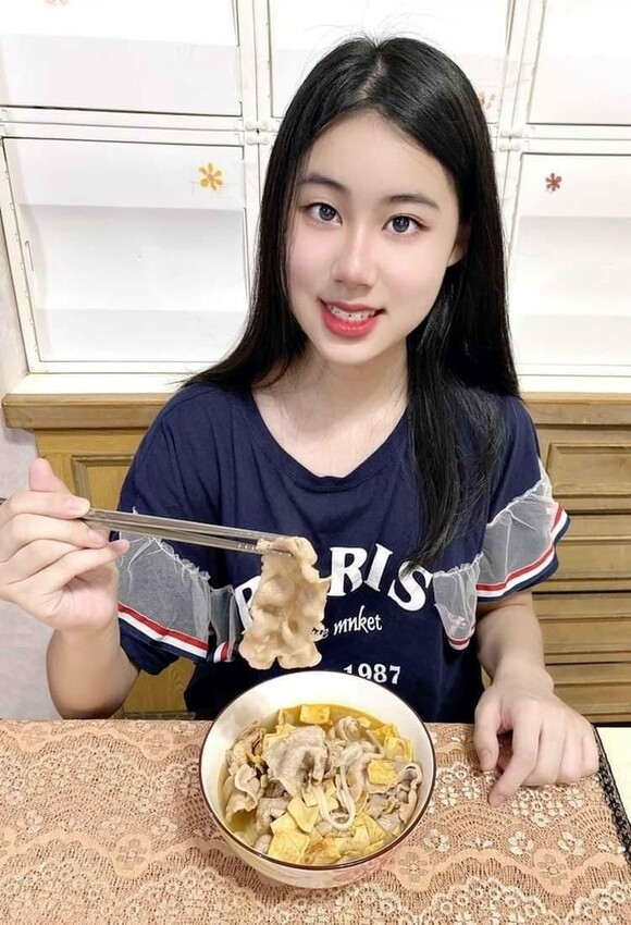 [美食推薦]究好豬頂級薄骨嫩肩排&涮燙薄切肉片，簡單煮究好吃