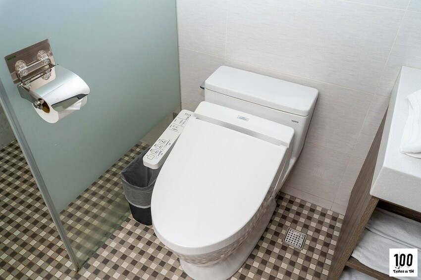 【百味旅形色】HOTEL Z｜逢甲「森」呼吸！森林房獨享空中花園，日式定食早餐輕揭儀式感！ | 別墅裡的 100 種味道