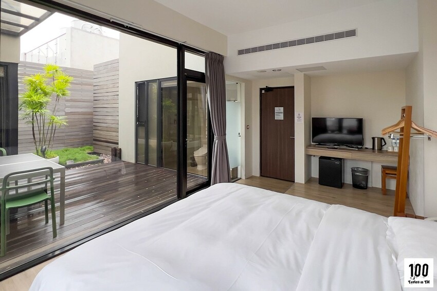 【百味旅形色】HOTEL Z｜逢甲「森」呼吸！森林房獨享空中花園，日式定食早餐輕揭儀式感！ | 別墅裡的 100 種味道