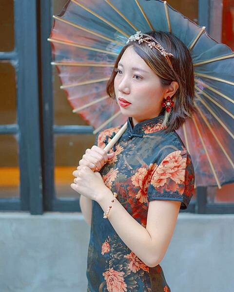 新北 三峽區 三峽老街 秀才厝 復古旗袍場景 8.jpeg