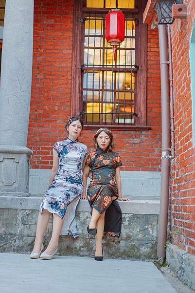 新北 三峽區 三峽老街 秀才厝 復古旗袍場景 11.jpeg